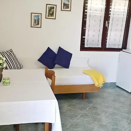 21 Apartmán *